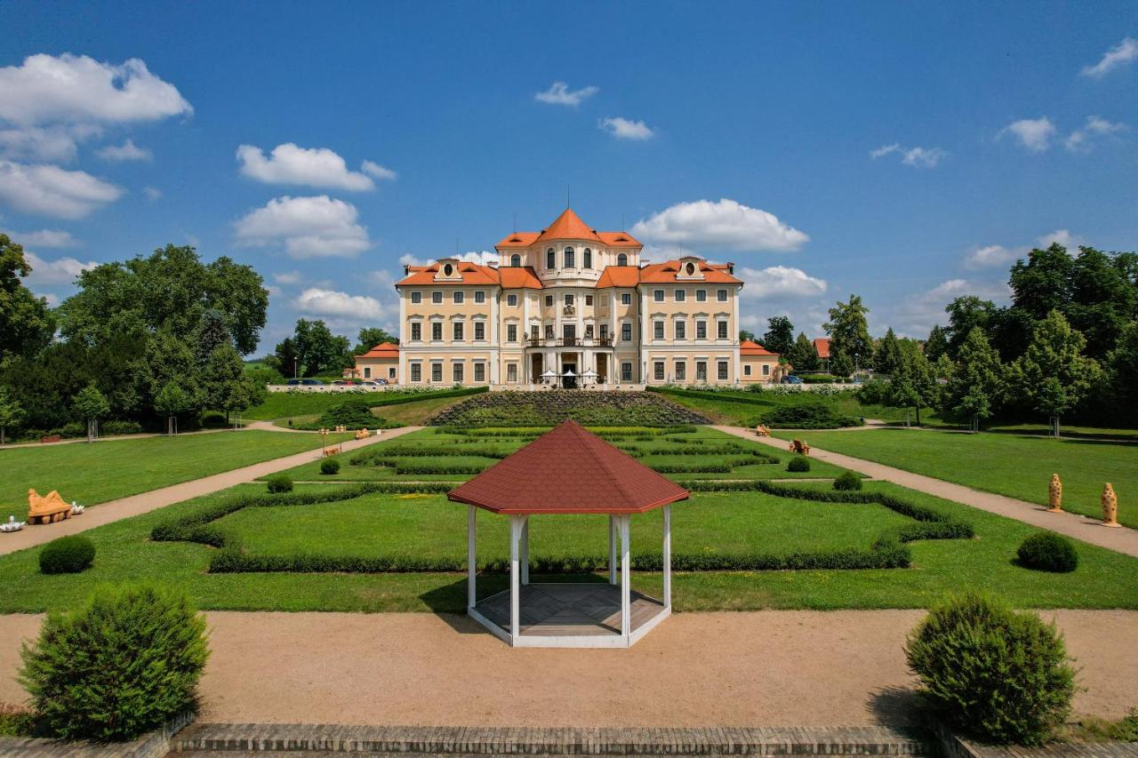 Zámek Liblice